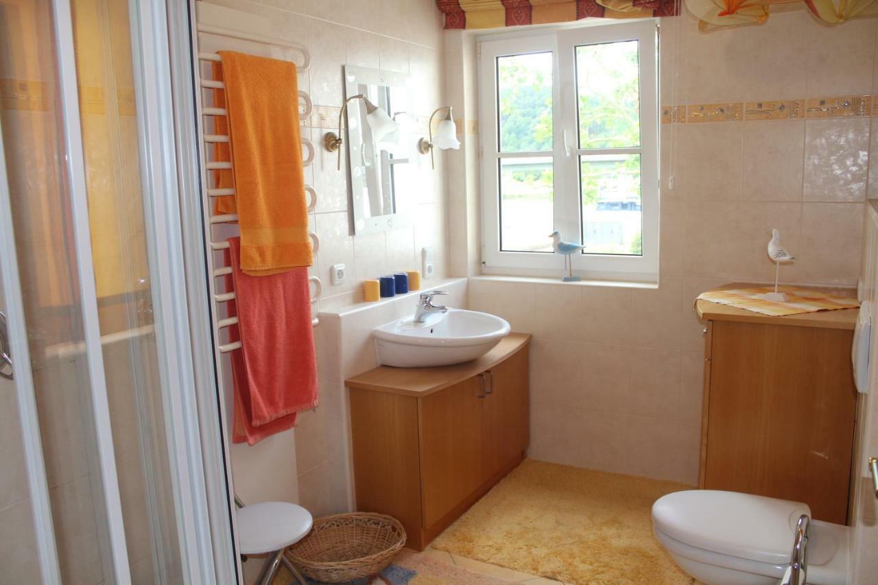 Faehrhaus Ferienwohnung Saarburg Buitenkant foto
