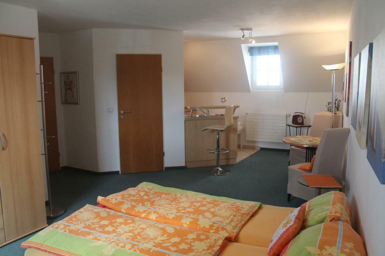 Faehrhaus Ferienwohnung Saarburg Buitenkant foto