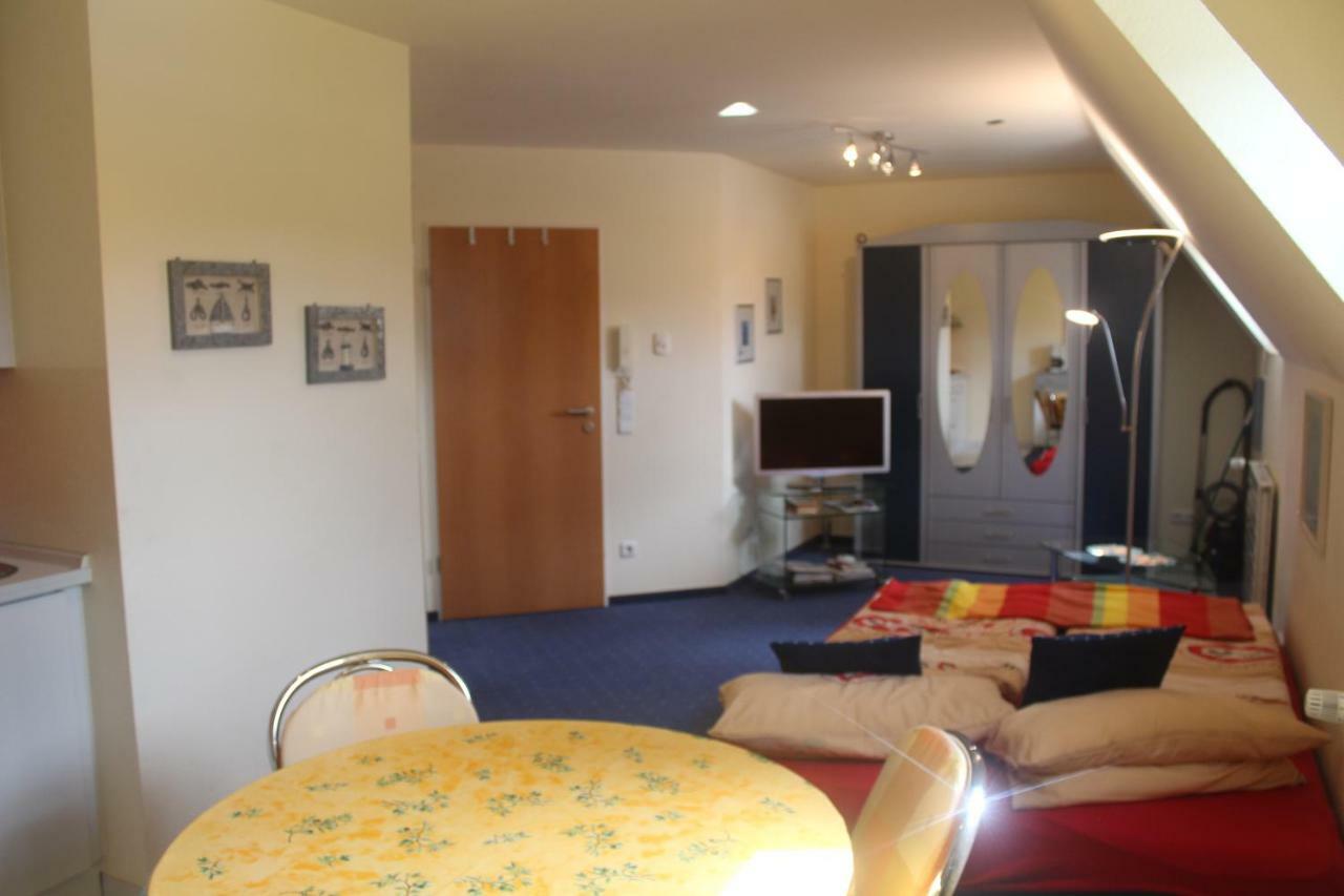 Faehrhaus Ferienwohnung Saarburg Buitenkant foto